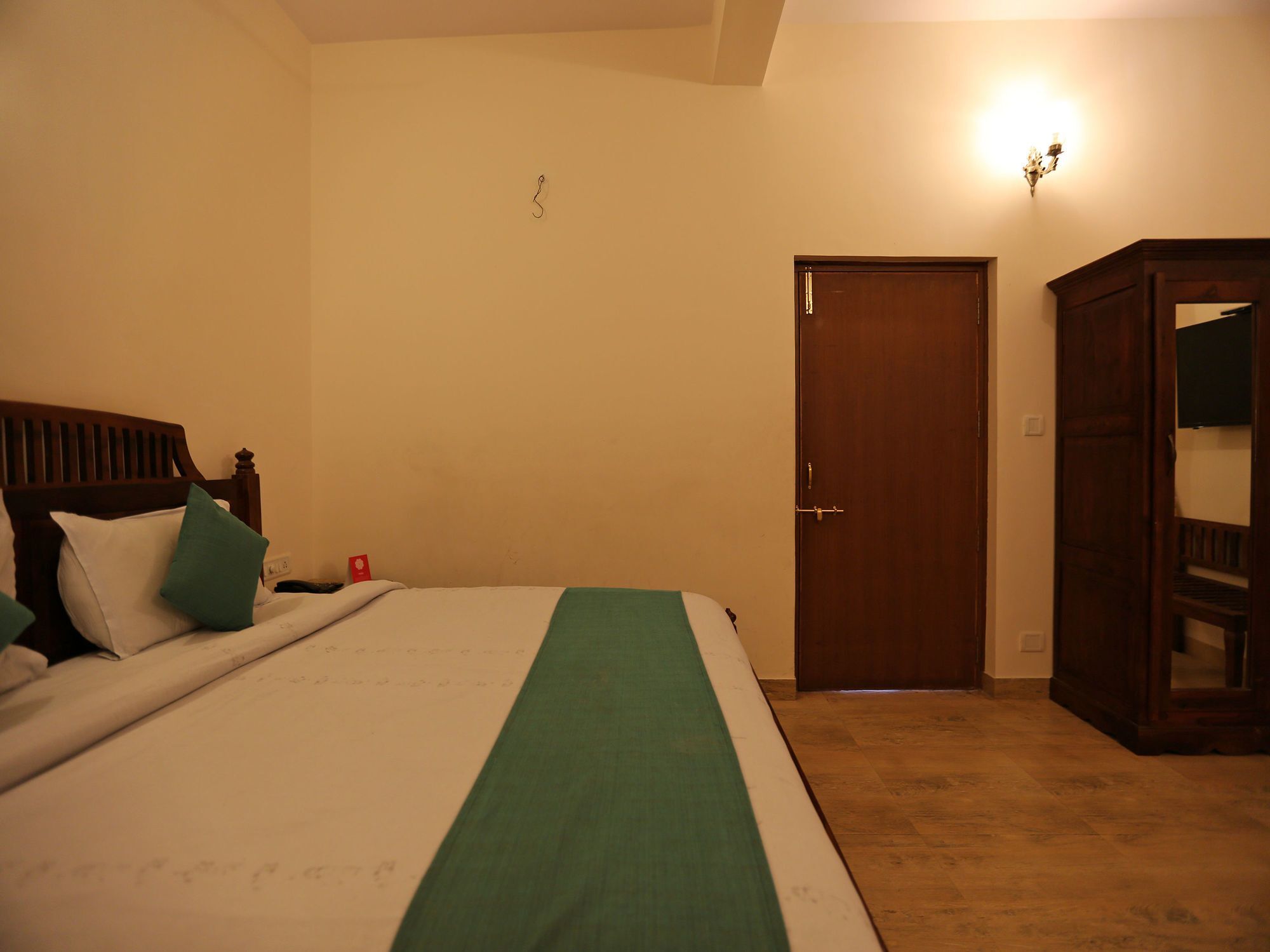 Oyo 6549 Hotel Gorbandh Маунт-Абу Экстерьер фото