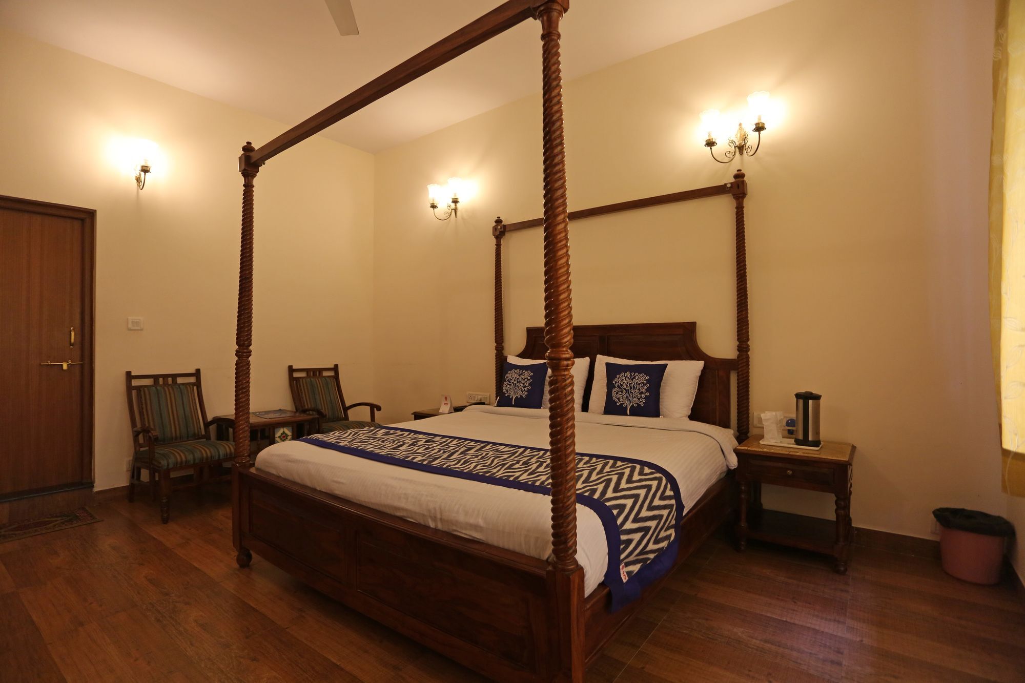 Oyo 6549 Hotel Gorbandh Маунт-Абу Экстерьер фото